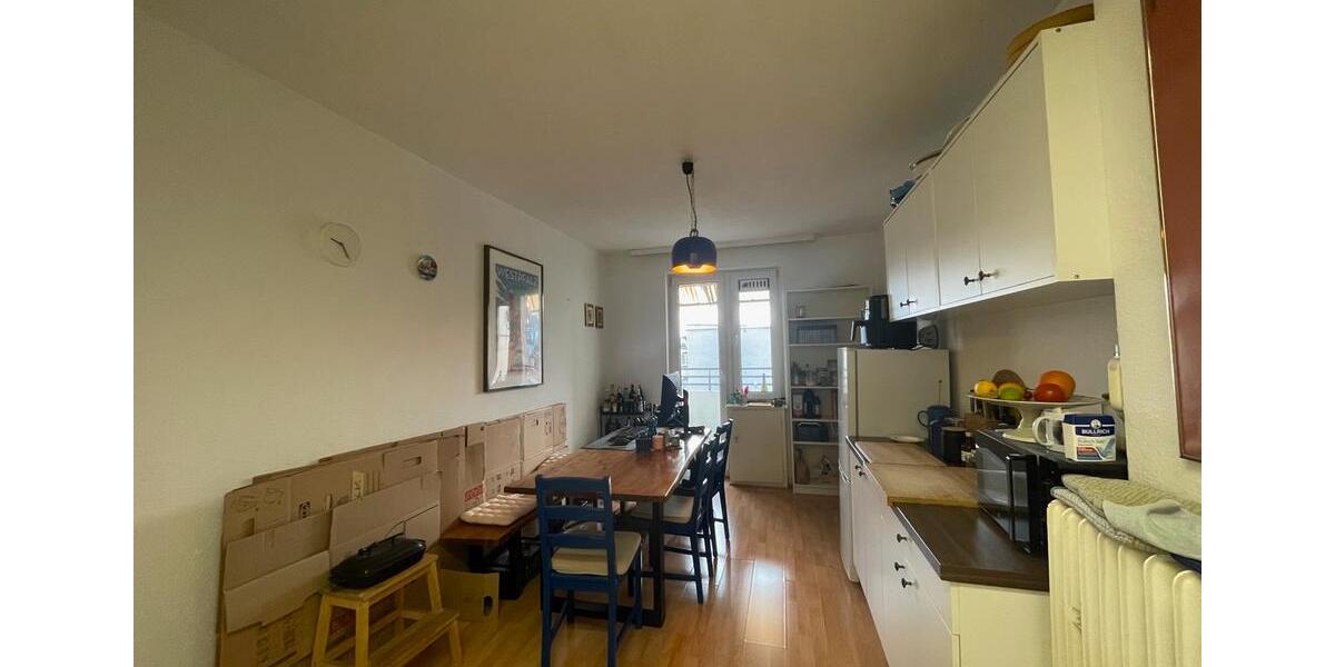 Etagenwohnung Düsseldorf Stadtmitte - 2 Zimmer, 63 m&sup2;, 1.000&euro; | Angebot:24866160