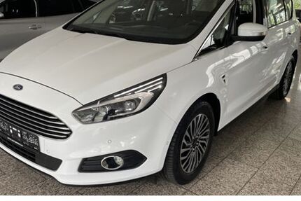Ford S-Max 110.000 km 20.485 € Wuppertal 42329