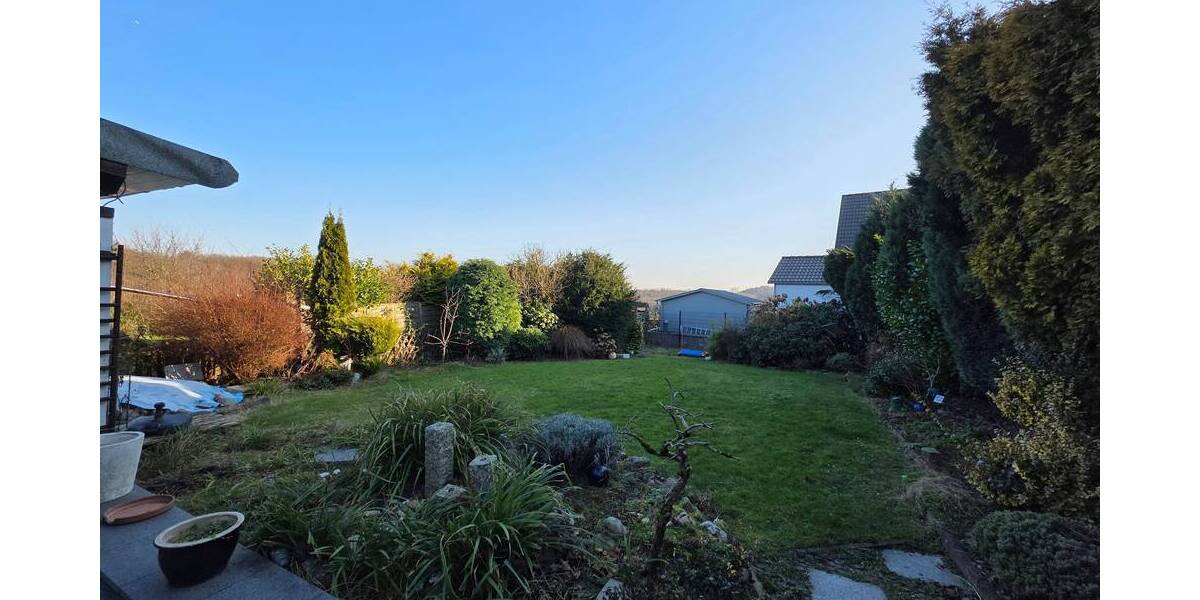 Doppelhaushälfte + Mehrfamilienhaus in 42549 Velbert 9 zimmer