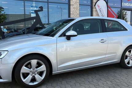 Audi A3 240.000 km 6.400 &euro; Düsseldorf 40231