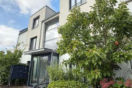 Wohnung zum Kaufen in Düsseldorf 699.000 € 121 m²