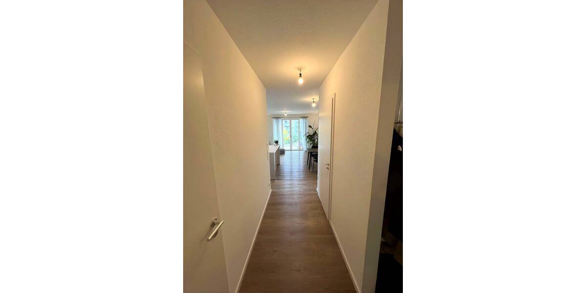 Etagenwohnung Düsseldorf Derendorf - 3 Zimmer, 74 m&sup2;, 1.100&euro; | Angebot:26825336