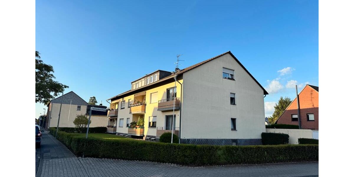 Dachgeschoßwohnung Dormagen Hackenbroich - 3 Zimmer, 73 m&sup2;, 200.000&euro; | Angebot:27460741