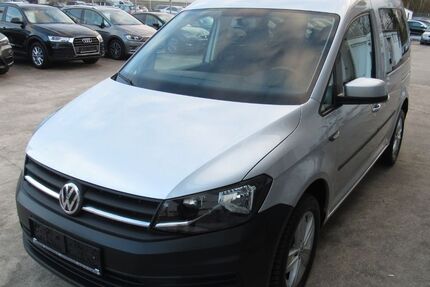 VW Caddy 90.800 km 13.400 &euro; Leverkusen 51371