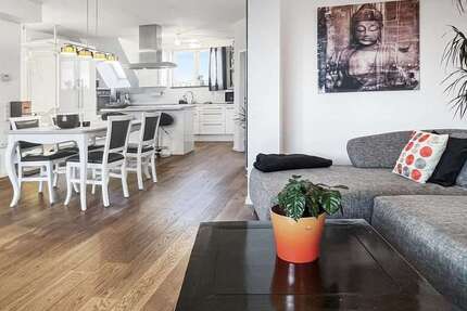 Wohnung Düsseldorf Derendorf - 3 Zimmer, 92 m&sup2;, 549.000&euro; | Angebot:24248858