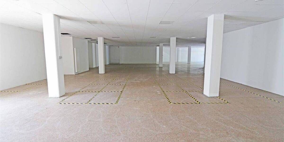 Moderne Fläche für viele Branchen. Ob Logistik, Laden oder Gastronomie. *Provisionsfrei zimmer