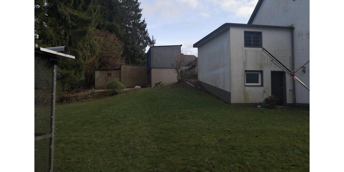 Helle 3,5-Zimmer Wohnung mit Garage und Garten in Lüttringhausen 3.5 zimmer