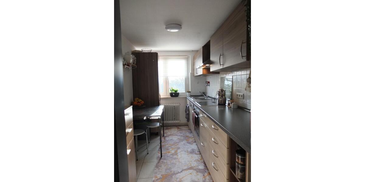 Dachgeschoßwohnung Solingen Central - 3 Zimmer, 70 m&sup2;, 630&euro; | Angebot:25539384