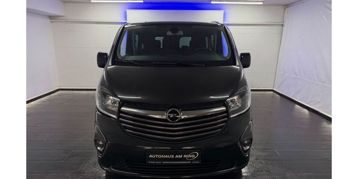 Opel Vivaro 219.987 km 14.999 &euro; Ratingen bei Düsseldorf 40878