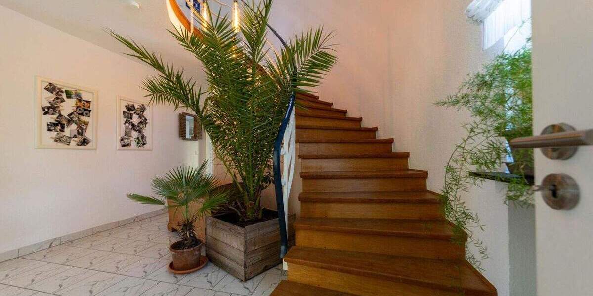 Hochwertiges Stadthaus Mehrgenerationenhaus im Zentrum Remscheids mit schönem Garten (maklerfrei) 1 zimmer