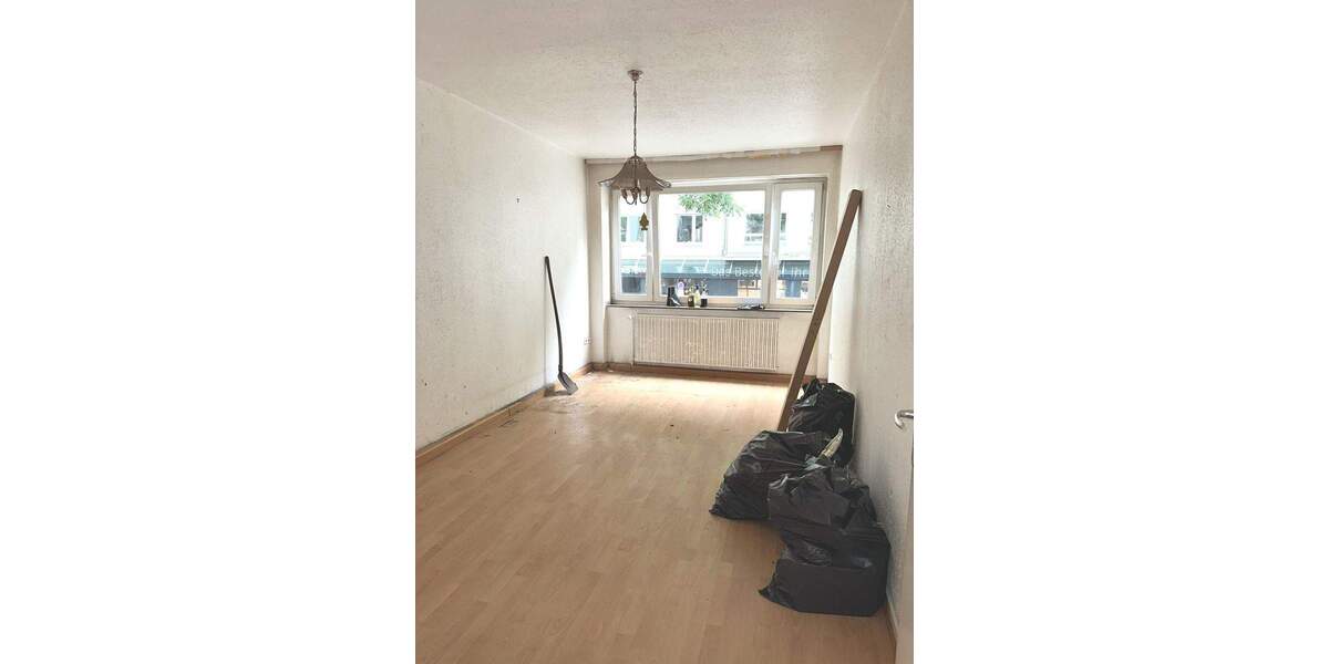 Etagenwohnung Düsseldorf Friedrichstadt - 4 Zimmer, 89 m&sup2;, 360.000&euro; | Angebot:25705671