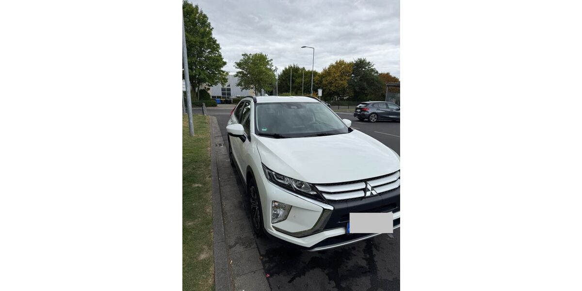 Mitsubishi Eclipse Cross 90.000 km 14.500 &euro; Ratingen 40882