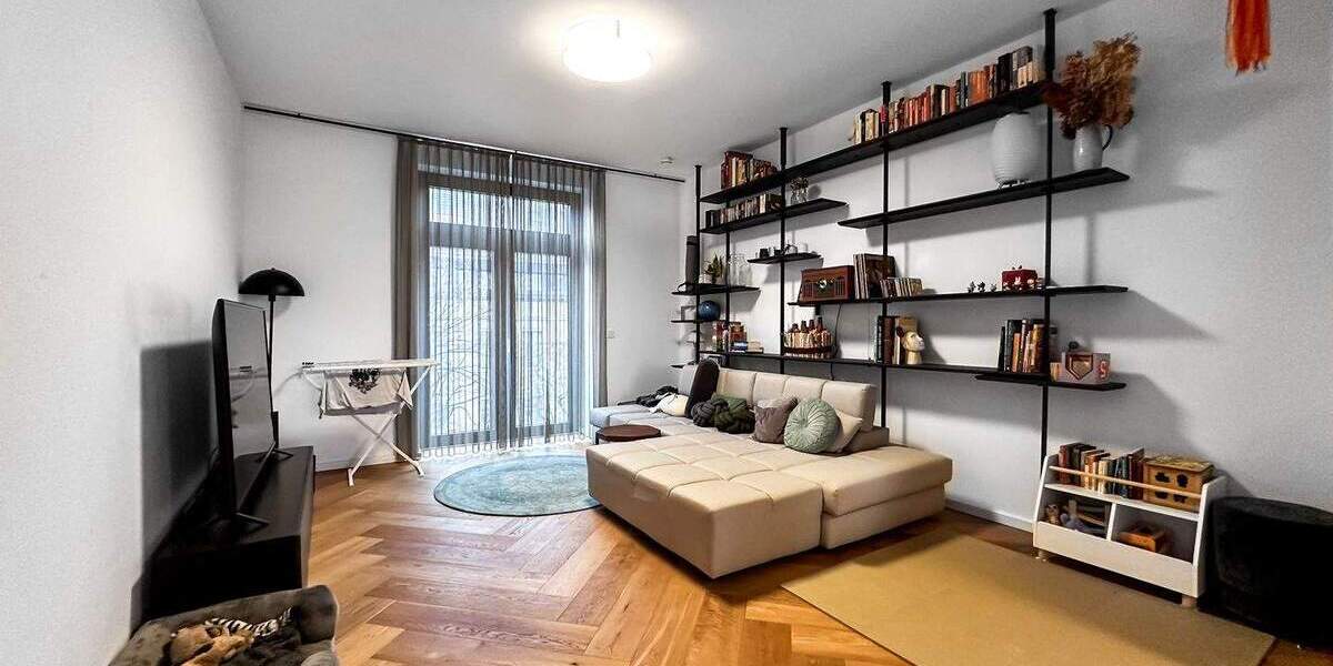 Terrassenwohnung Düsseldorf Friedrichstadt - 3 Zimmer, 130 m&sup2;, 2.900&euro; | Angebot:24807540