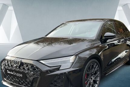 Audi RS3 9.900 km 69.980 € Gummersbach 51645