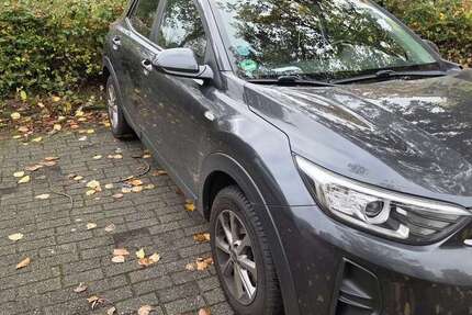 Kia Stonic 97.000 km 12.499 € Bochum 44869