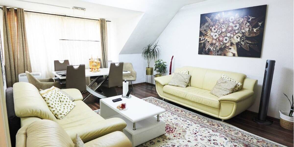 Gepflegte 3-Zimmer-Wohnung mit Loggia und Garage 3 zimmer