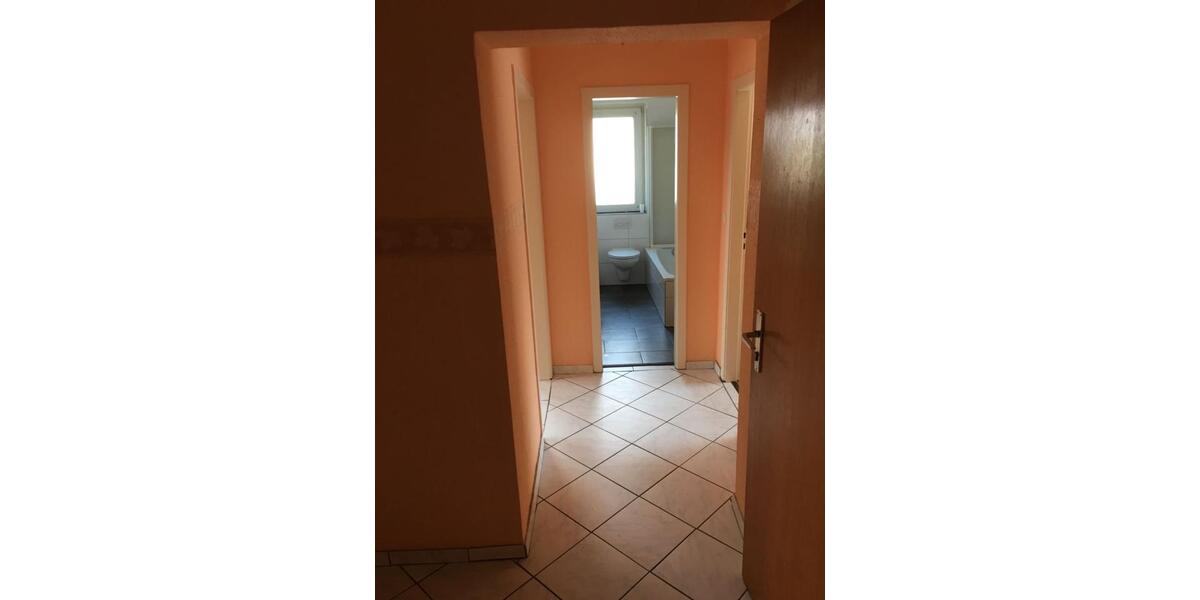 Dachgeschoßwohnung Remscheid Lüttringhausen - 2 Zimmer, 54 m&sup2;, 112.500&euro; | Angebot:25432197