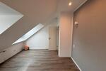 Dachgeschoßwohnung Wuppertal Gemarkung Elberfeld - 3.5 Zimmer, 80 m&sup2;, 800&euro; | Angebot:26413541