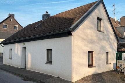 Haus Langenfeld (Rheinland) - 7 Zimmer, 100 m&sup2;, 333.000&euro; | Angebot:26455213