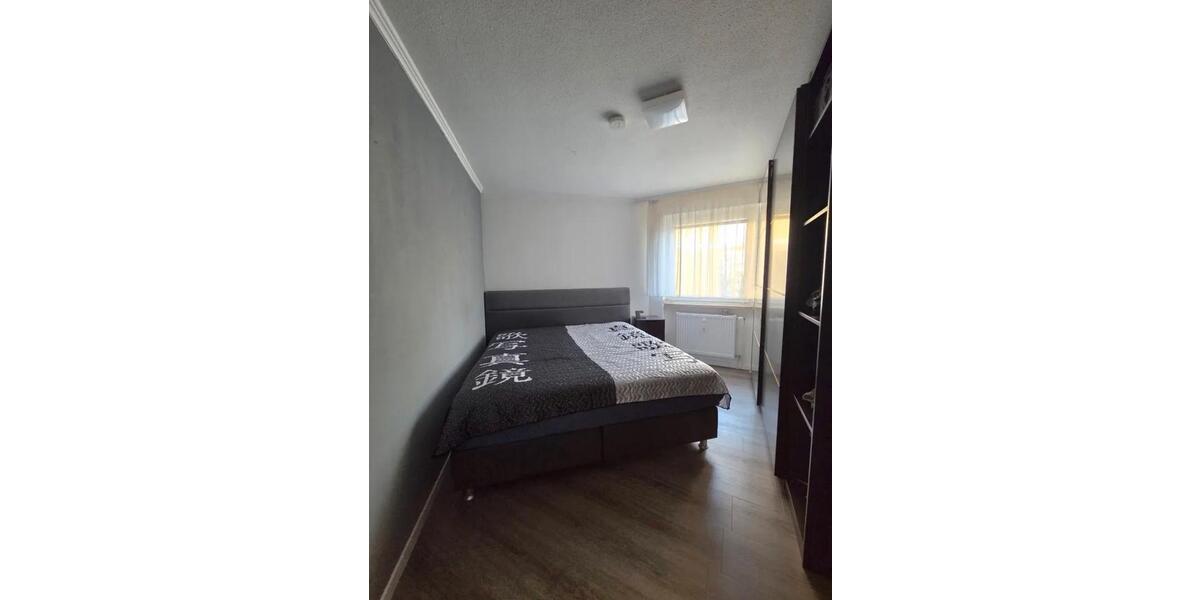 Etagenwohnung Remscheid - 4 Zimmer, 97 m&sup2;, 230.000&euro; | Angebot:26865110