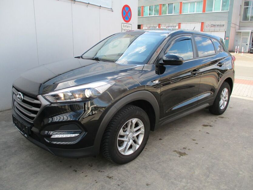 Hyundai TUCSON 113.374 km 11.870 € Köln 51105