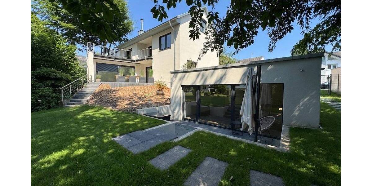 Einfamilienhaus Leverkusen Schlebusch - 8 Zimmer, 370 m&sup2;, 1.599.000&euro; | Angebot:26926981
