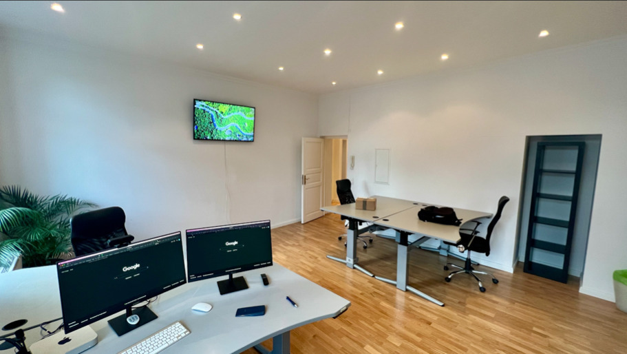 Kreatives Arbeiten in schönem Altbau in Gerresheim - All-in-Miete