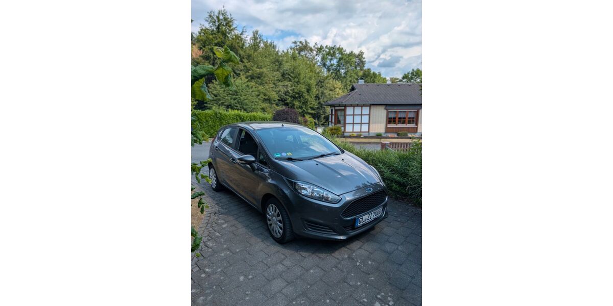 Ford Fiesta 92.000 km 6.300 &euro; Bergisch Gladbach 51429