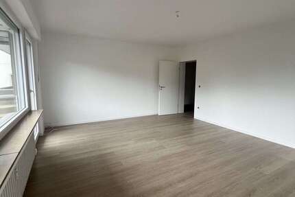 Wohnung Solingen Lehn - 2 Zimmer, 66 m&sup2;, 600&euro; | Angebot:26402829