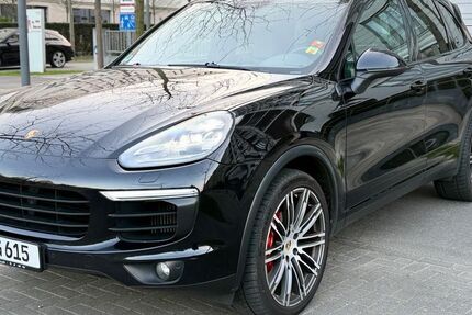 Porsche Cayenne 157.200 km 25.500 &euro; Düsseldorf 40229