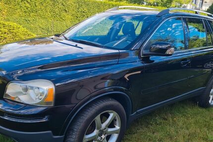 Volvo XC90 235.000 km 8.500 &euro; Solingen 42653