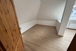 Etagenwohnung Bergisch Gladbach Gronau - 5 Zimmer, 135 m&sup2;, 1.700&euro; | Angebot:25646820