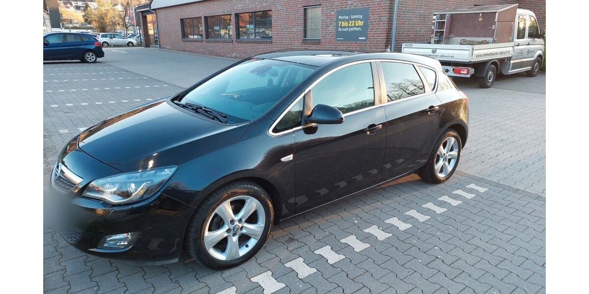 Opel Astra 89.000 km 7.998 &euro; Hagen 58135