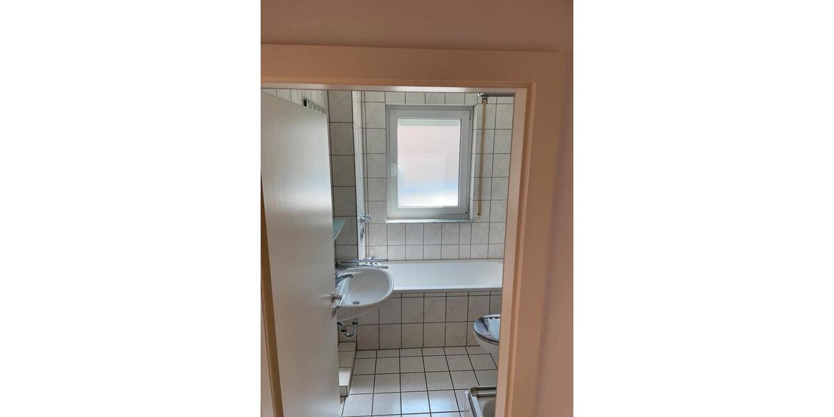 2 Zimmer Wohnung mit Balkon Garage zu vermieten in Schwelm 2 zimmer