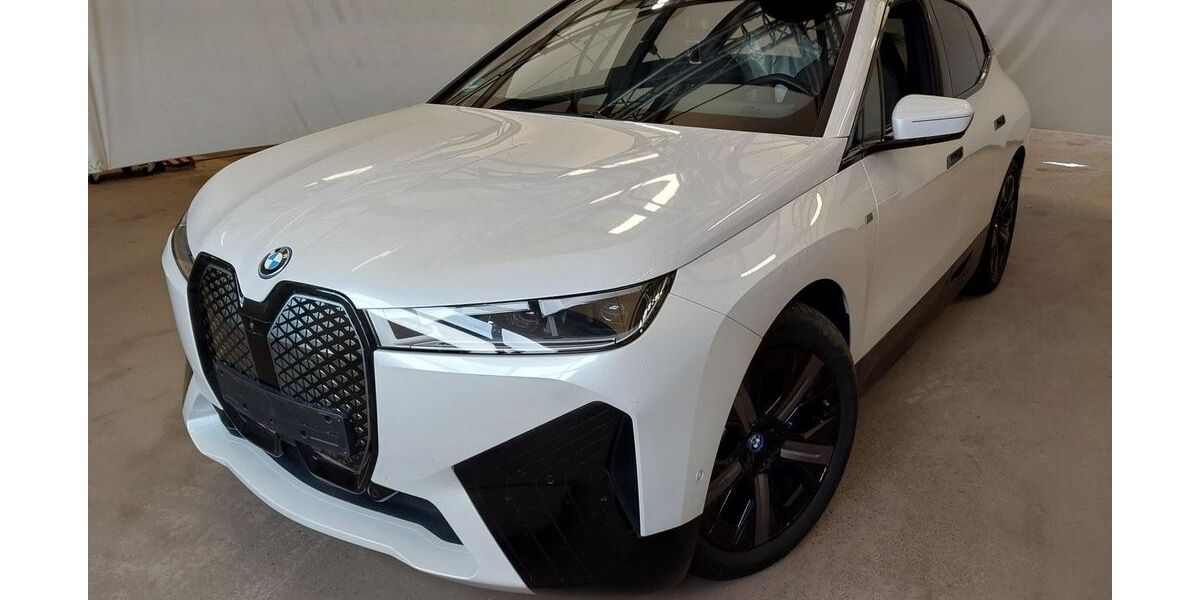 BMW iX 38.103 km 67.838 &euro; Hagen 58091