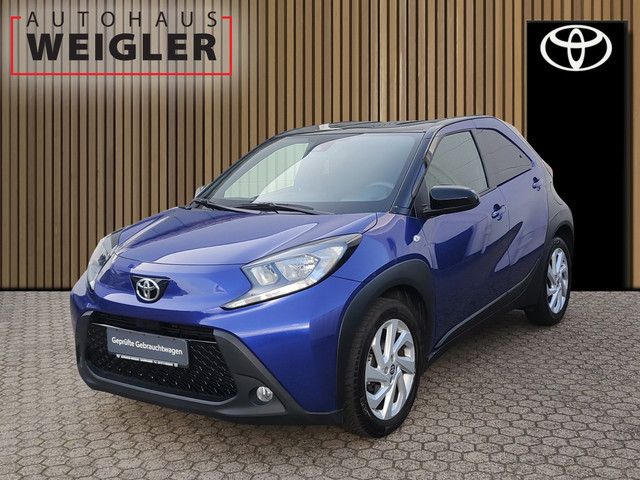 Toyota Aygo (X) 29.800 km 15.990 &euro; Leverkusen 51381