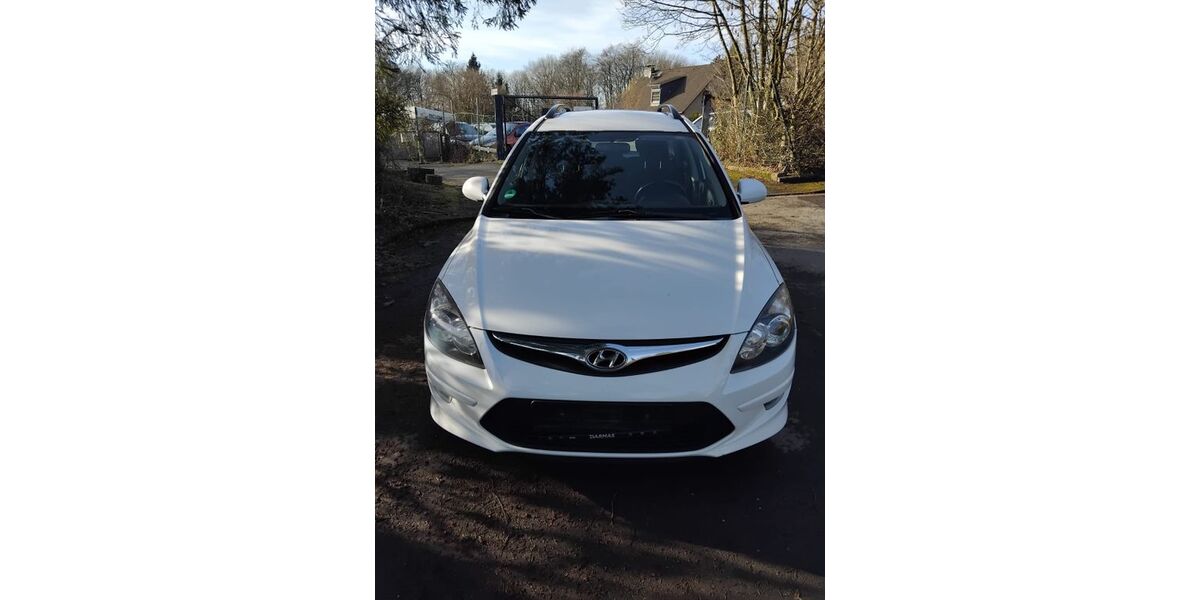Hyundai i30 175.000 km 2.900 &euro; Wuppertal 42281