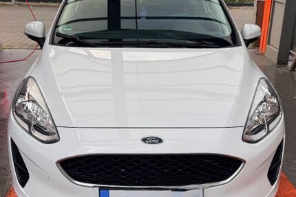 Ford Fiesta 87.000 km 7.800 &euro; Düsseldorf 40591