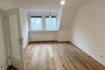 Dachgeschoßwohnung Düsseldorf Stadtbezirk 9 - 1 Zimmer, 35 m&sup2;, 695&euro; | Angebot:26593126
