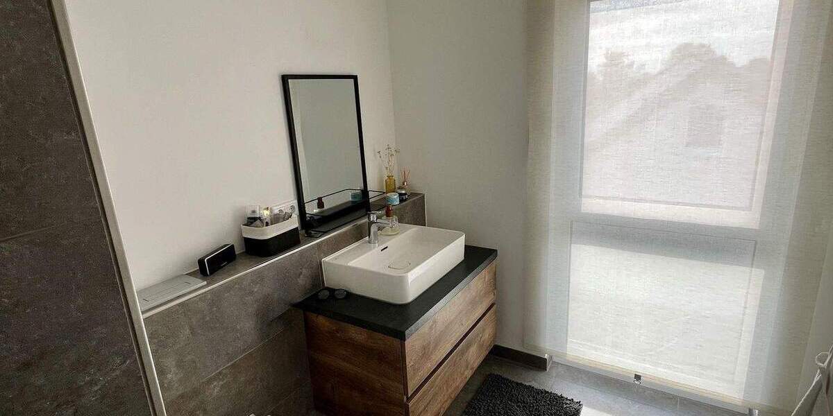 Doppelhaushälfte Leverkusen Schlebusch - 5 Zimmer, 143 m&sup2;, 685.000&euro; | Angebot:25665871