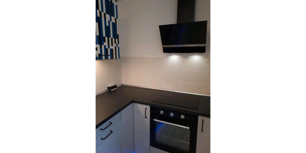 Etagenwohnung Solingen - 1 Zimmer, 49 m&sup2;, 645&euro; | Angebot:25640097