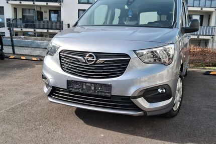 Opel Combo Life 189.000 km 8.900 &euro; solingen 42697