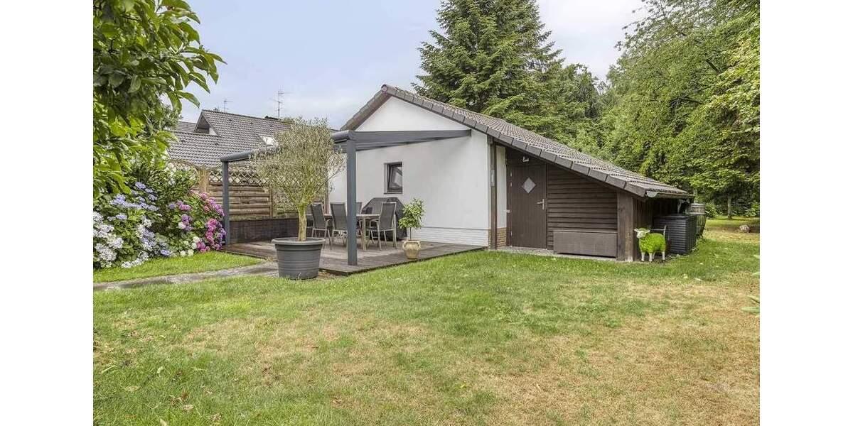 Großzügige Maisonettewohnung mit 900 m² Garten und Garage in Breitscheid 4 zimmer