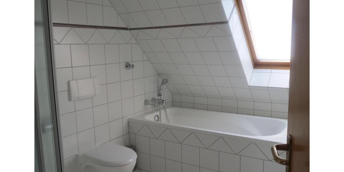 Doppelhaushälfte Velbert Langenberg - 6 Zimmer, 148 m&sup2;, 1.690&euro; | Angebot:25358178