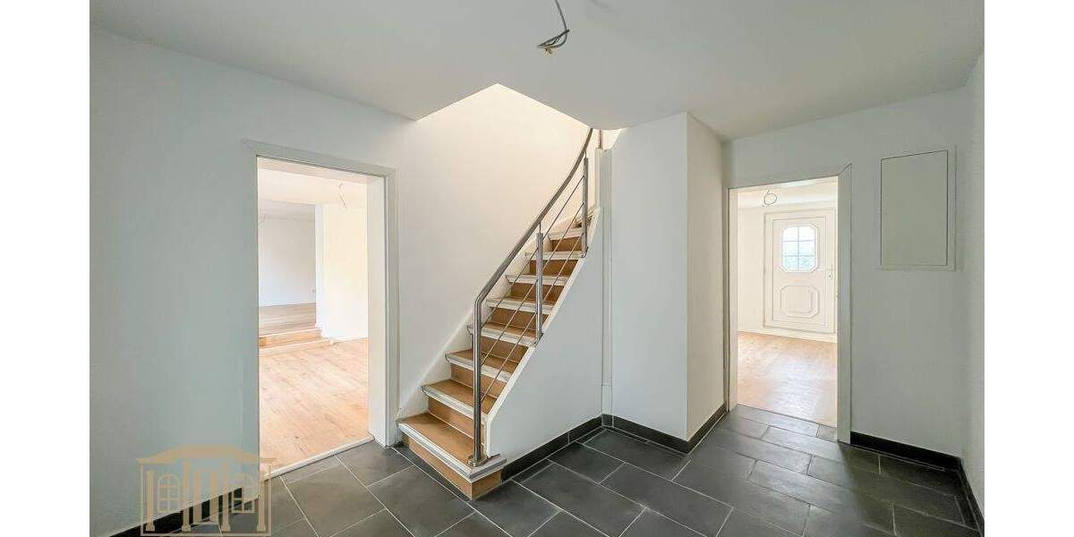 Einfamilienhaus Remscheid Lüttringhausen - 1 Zimmer, 249 m&sup2;, 399.500&euro; | Angebot:24855507