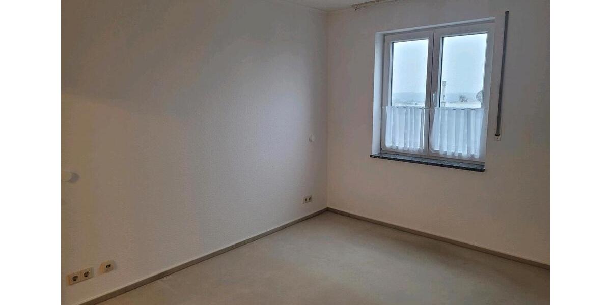 Helle, zentrale Eigentumswohnung mit Aufzug 2 zimmer