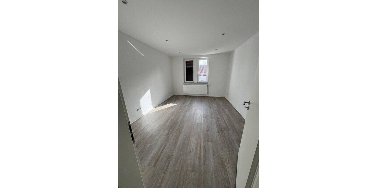Etagenwohnung Hattingen Winz - 3 Zimmer, 58 m&sup2;, 667&euro; | Angebot:26023389