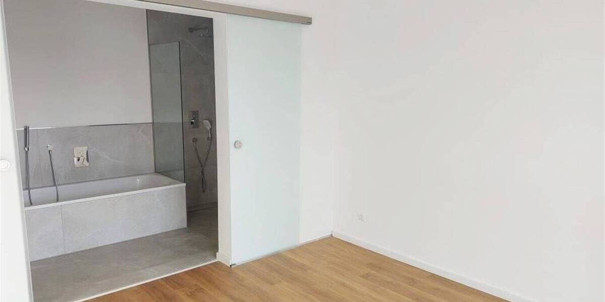 Etagenwohnung Leverkusen Quettingen - 3 Zimmer, 82 m&sup2;, 1.115&euro; | Angebot:26231039
