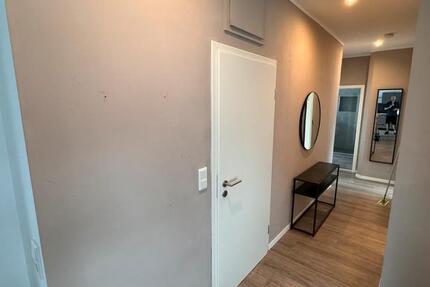 Wohnung Wuppertal Gemarkung Elberfeld - 3.5 Zimmer, 80 m&sup2;, 800&euro; | Angebot:26413541