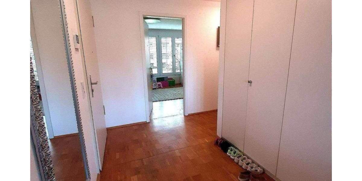 Schicke 3 Zimmer-Wohnung in BestlageNähe Rheinturm 3 zimmer